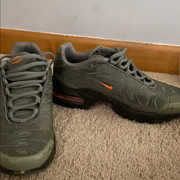 nike tns khaki green